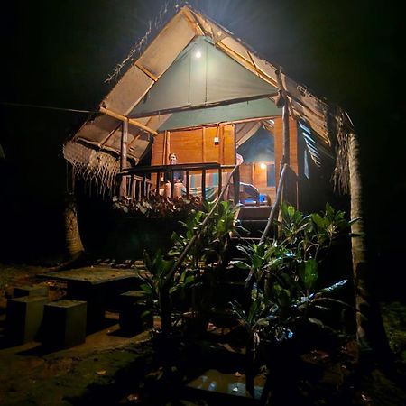 Brookline Safari Resort Udawalawe Eksteriør bilde