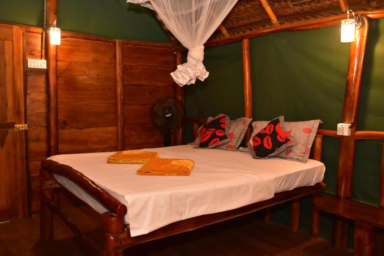Brookline Safari Resort Udawalawe Eksteriør bilde