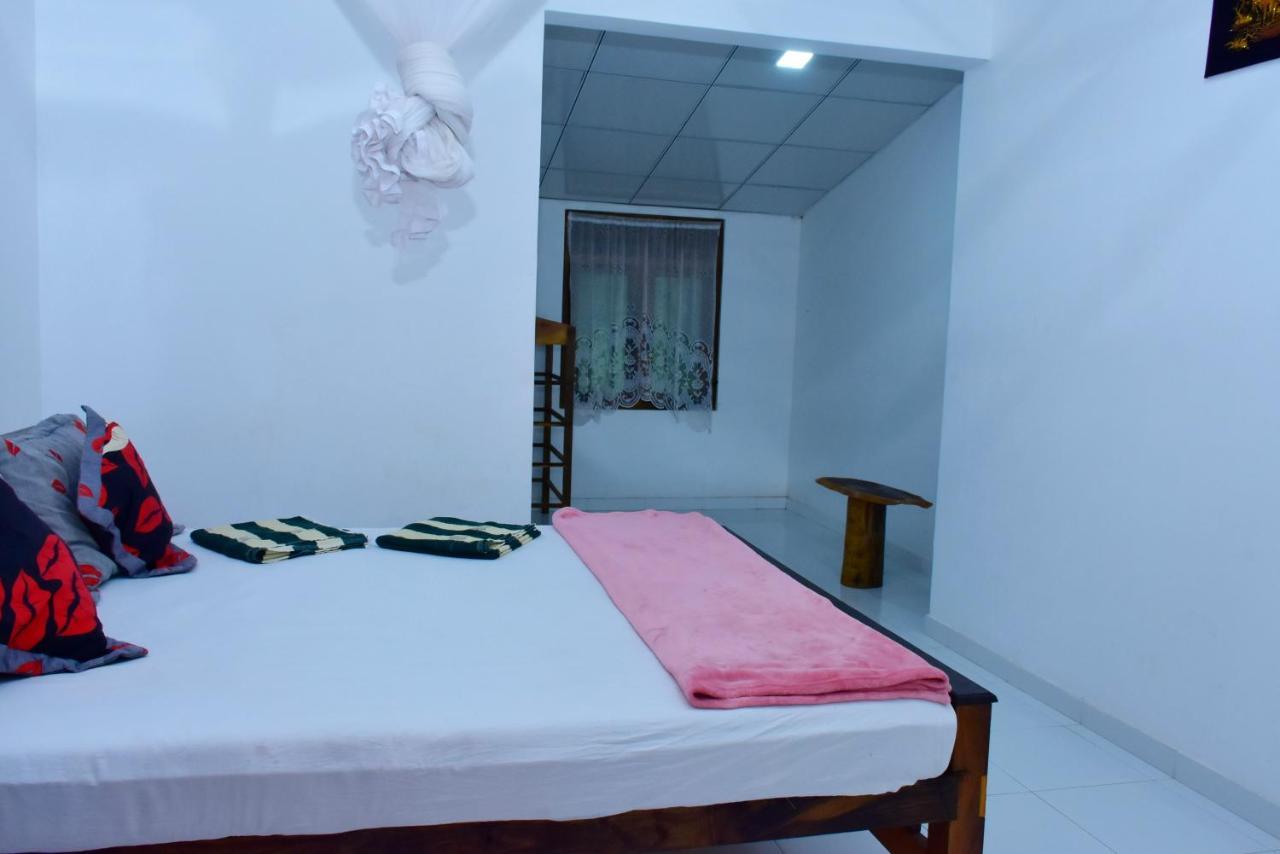 Brookline Safari Resort Udawalawe Eksteriør bilde